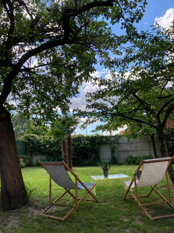 Suite Avec Terrasse Et Jardin Aux Portes De Paris Pavillons-sous-Bois Exterior foto